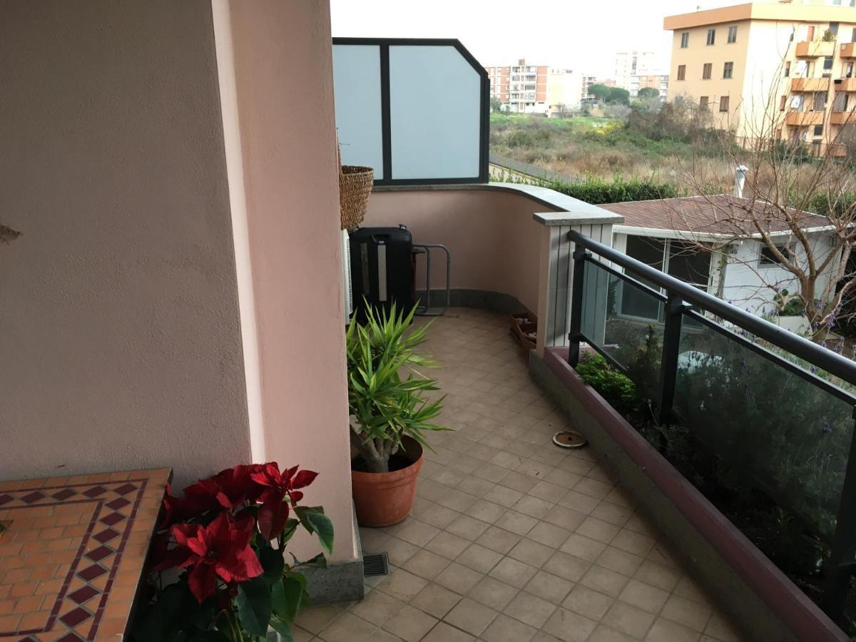 Appartamento Victoria Con Parcheggio Privato Civitavecchia Luaran gambar