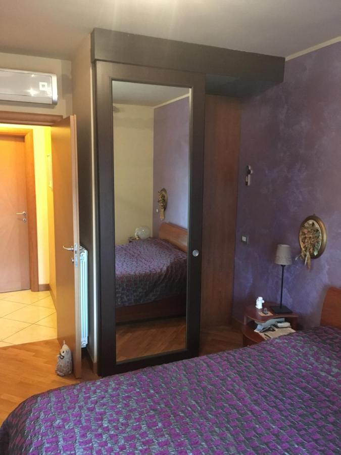 Appartamento Victoria Con Parcheggio Privato Civitavecchia Luaran gambar